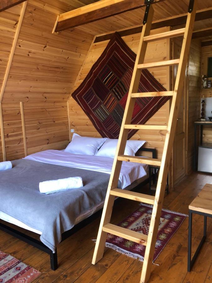 Kazbegi Kuro Cottages Екстер'єр фото