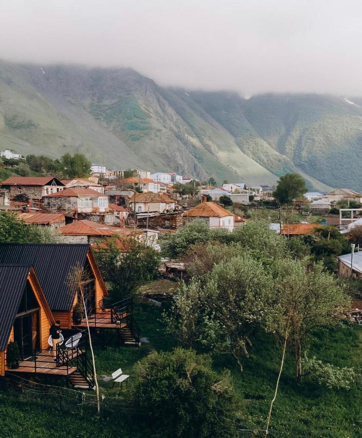 Kazbegi Kuro Cottages Екстер'єр фото
