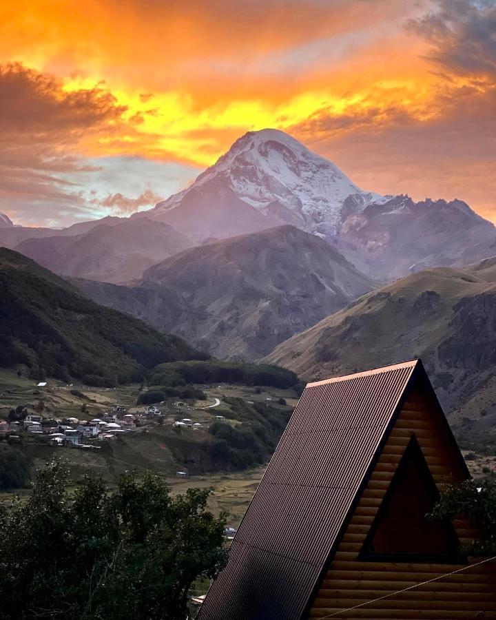 Kazbegi Kuro Cottages Екстер'єр фото