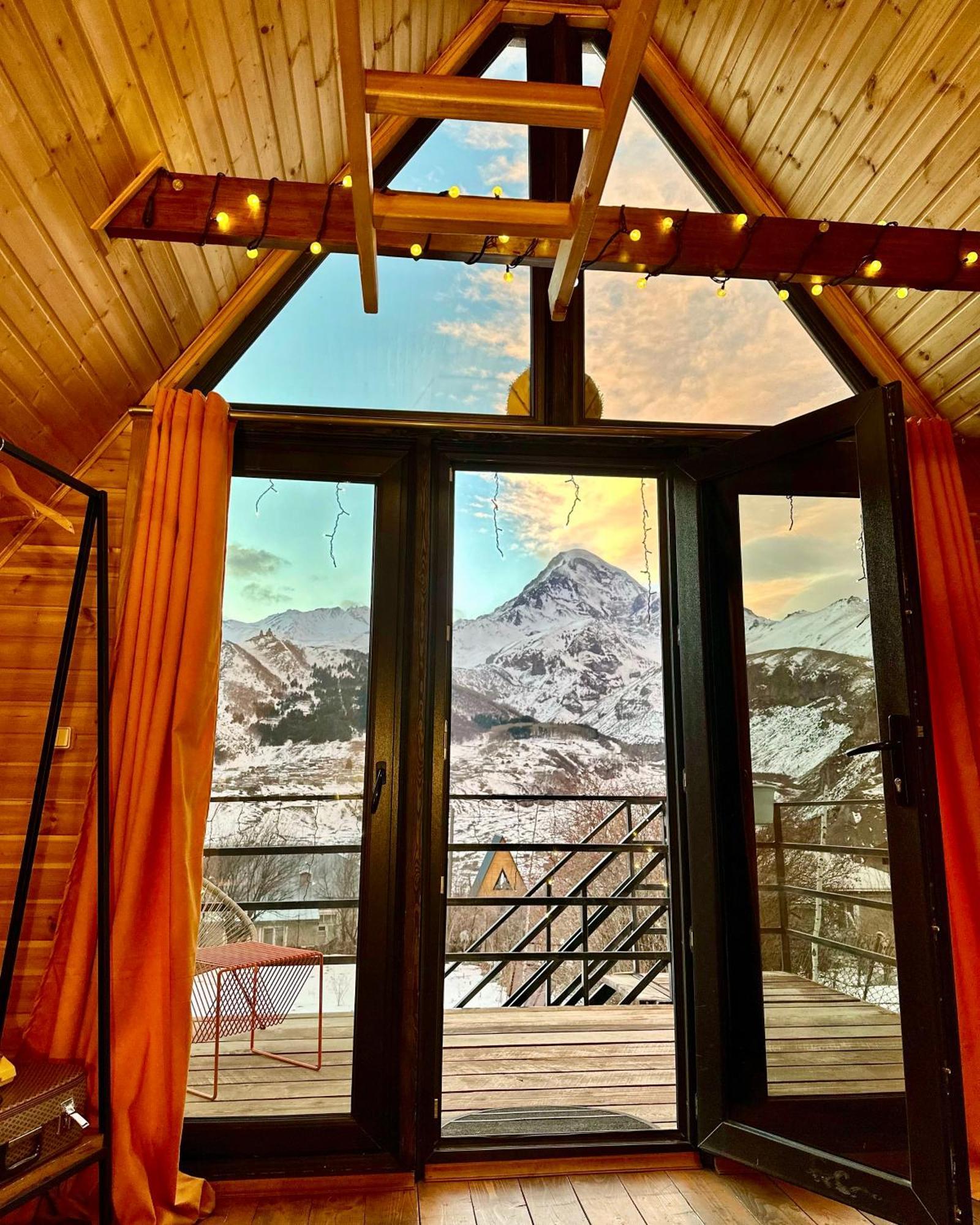 Kazbegi Kuro Cottages Екстер'єр фото